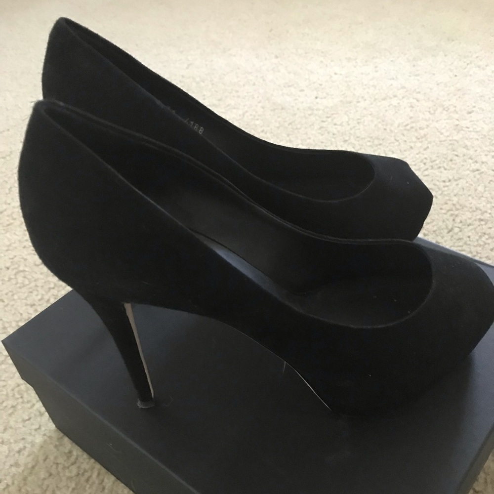Giuseppe Zanotti Size 41 Black Pumps - Picture 2 of 8